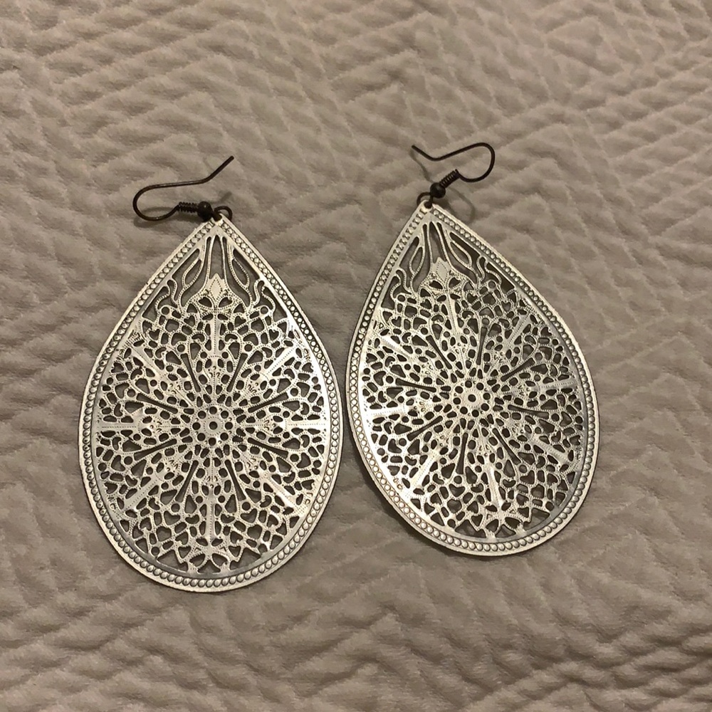 Hanging earrings